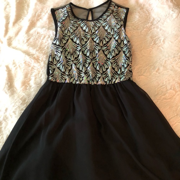 Black Formal Dress - Picture 1 of 4
